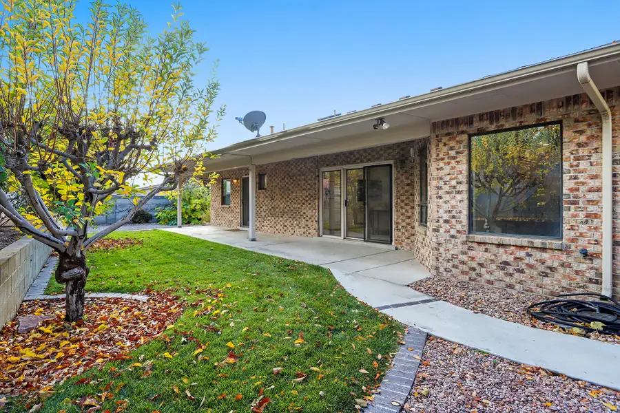 6932 Brandywine Loop Ne, Albuquerque, NM 87111 - Image #2
