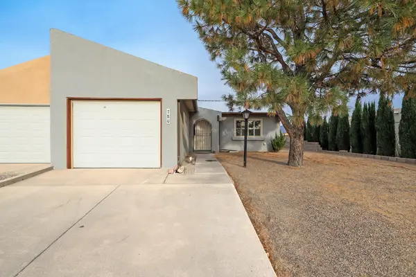 780 Stallion Road Se, Rio Rancho, NM 87124