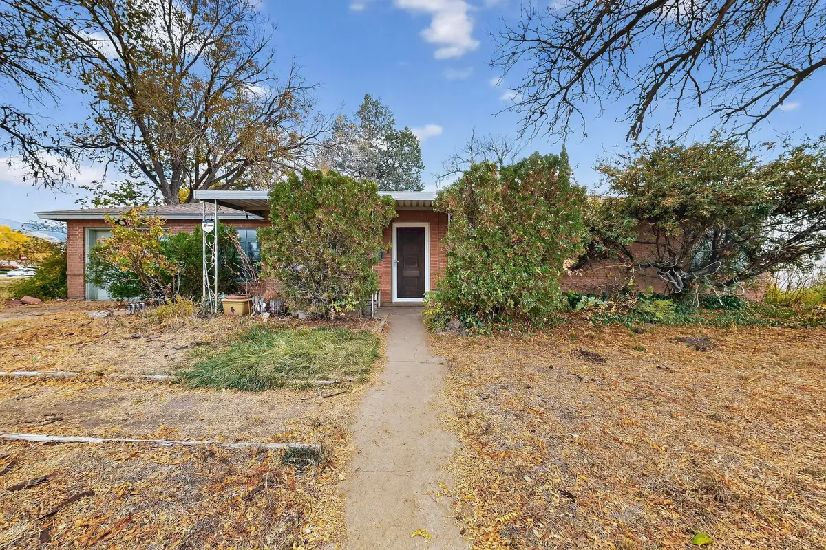 2438 Hendola Drive Ne, Albuquerque, NM 87110 - Image #1