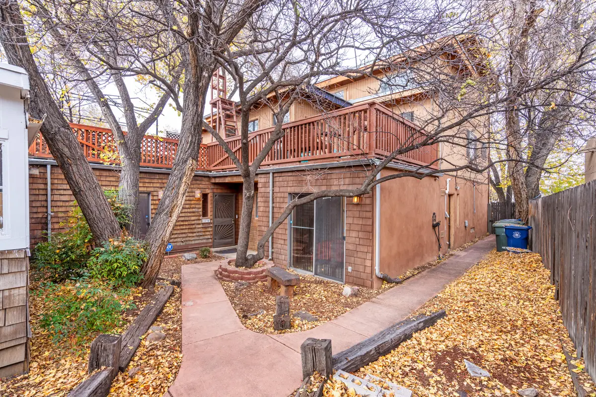 223 E Santa Fe Avenue #APT C, Santa Fe, NM 87505 - Image #1