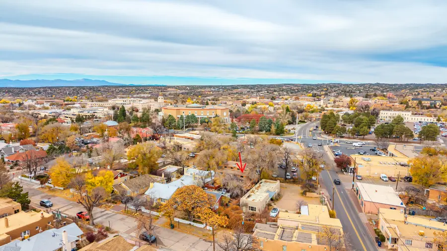 223 E Santa Fe Avenue #APT C, Santa Fe, NM 87505 - Image #2