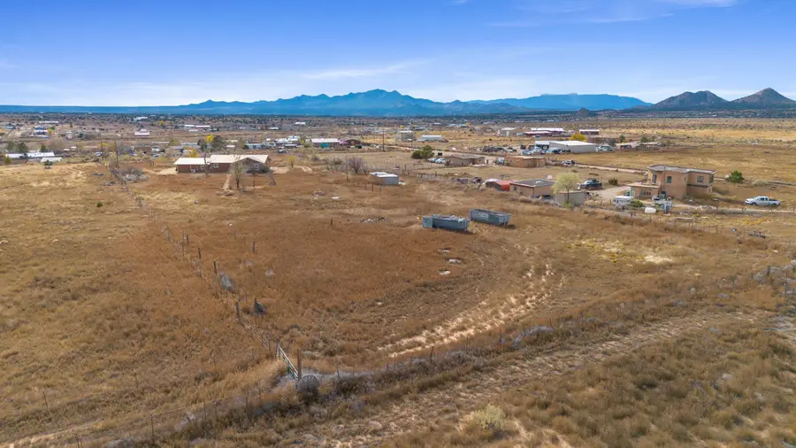 94 W Cochiti, Santa Fe, NM 87508 - Image #2