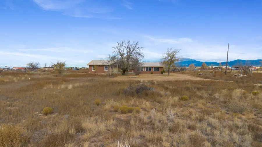 94 W Cochiti, Santa Fe, NM 87508 - Image #3