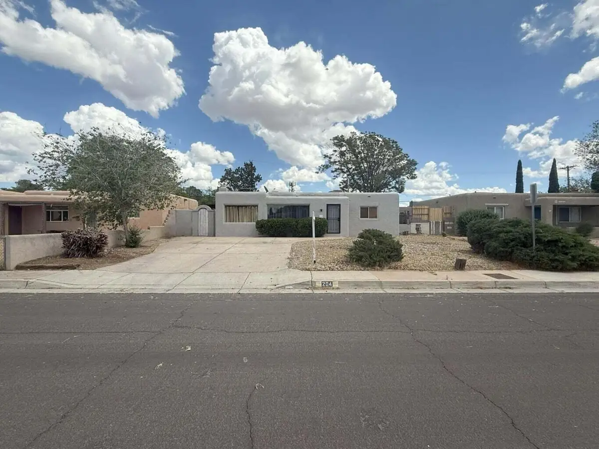 204 Laguayra Drive Ne, Albuquerque, NM 87108 - Image #1