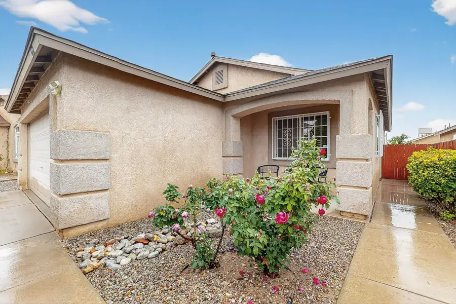 612 Lone River Trail Sw, Albuquerque, NM 87121 - Image #2