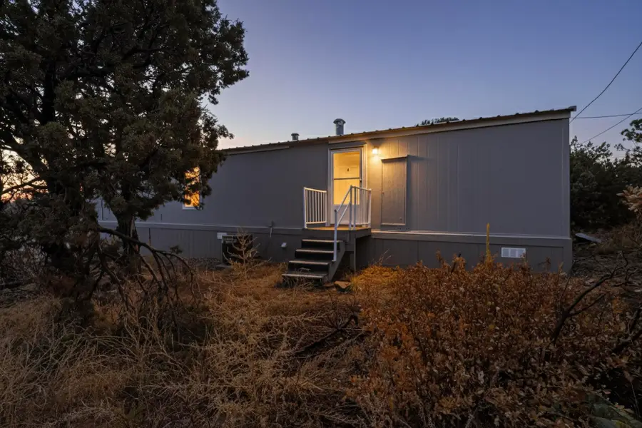 4038 Martinez Road, Edgewood, NM 87015 - Image #2