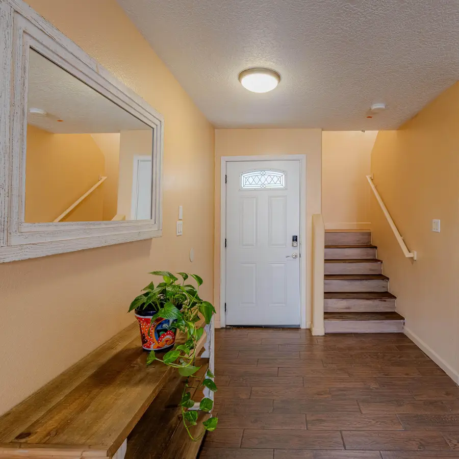9709 Torriso Court Sw, Albuquerque, NM 87121 - Image #3