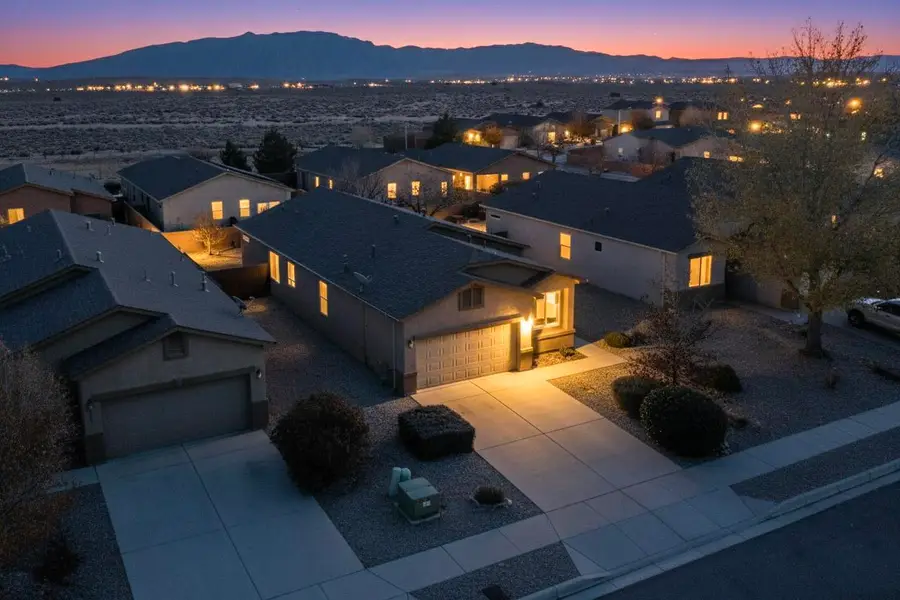 2708 Moonglow Drive Ne, Rio Rancho, NM 87144 - Image #2