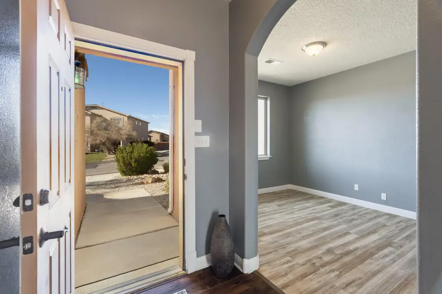 1324 Desert Paintbrush Loop Ne, Rio Rancho, NM 87144 - Image #3