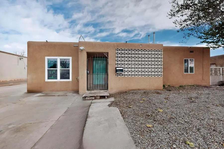 424 Grove Street Ne, Albuquerque, NM 87108 - #3