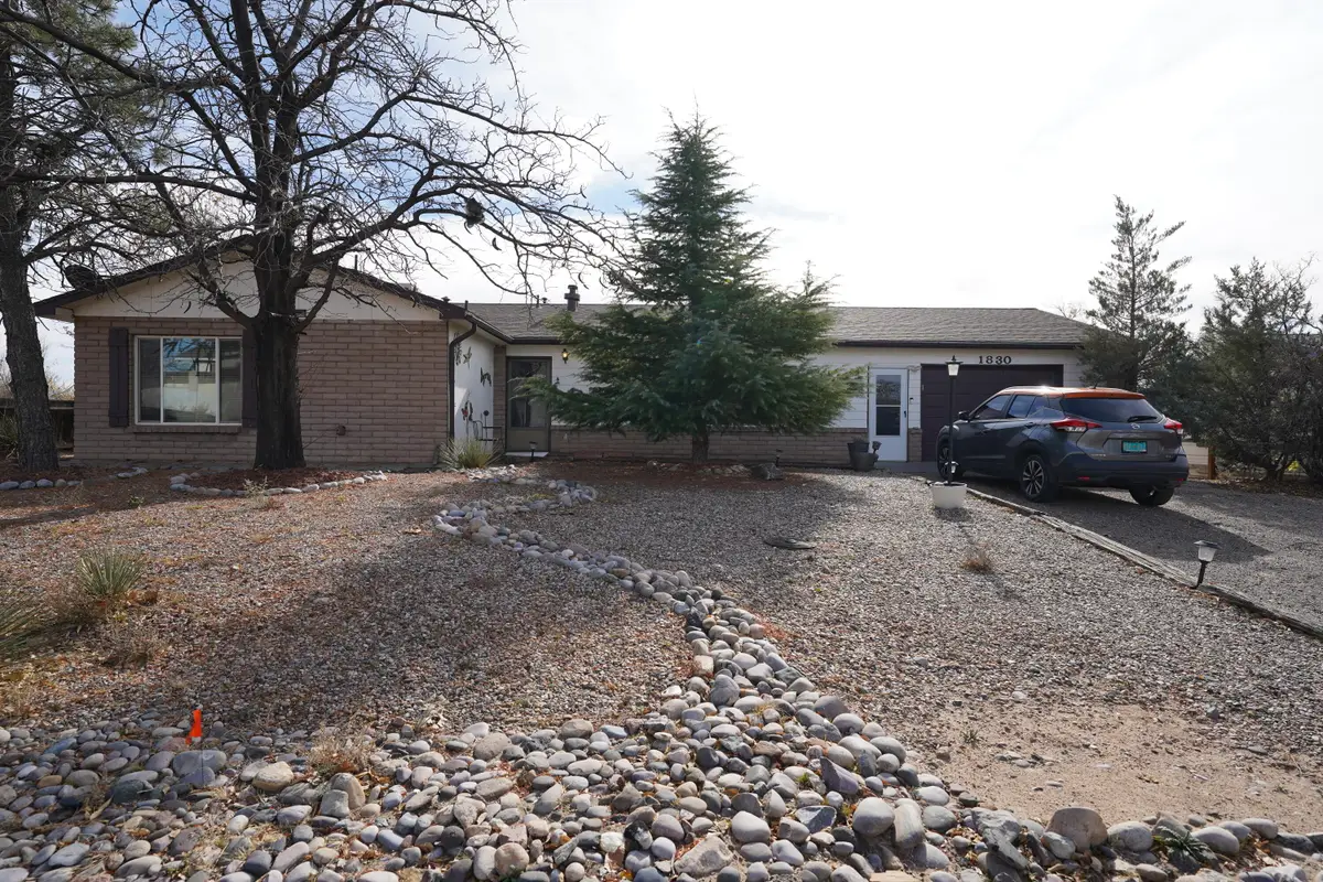 1830 Fran Road Se, Rio Rancho, NM 87124 - Image #1
