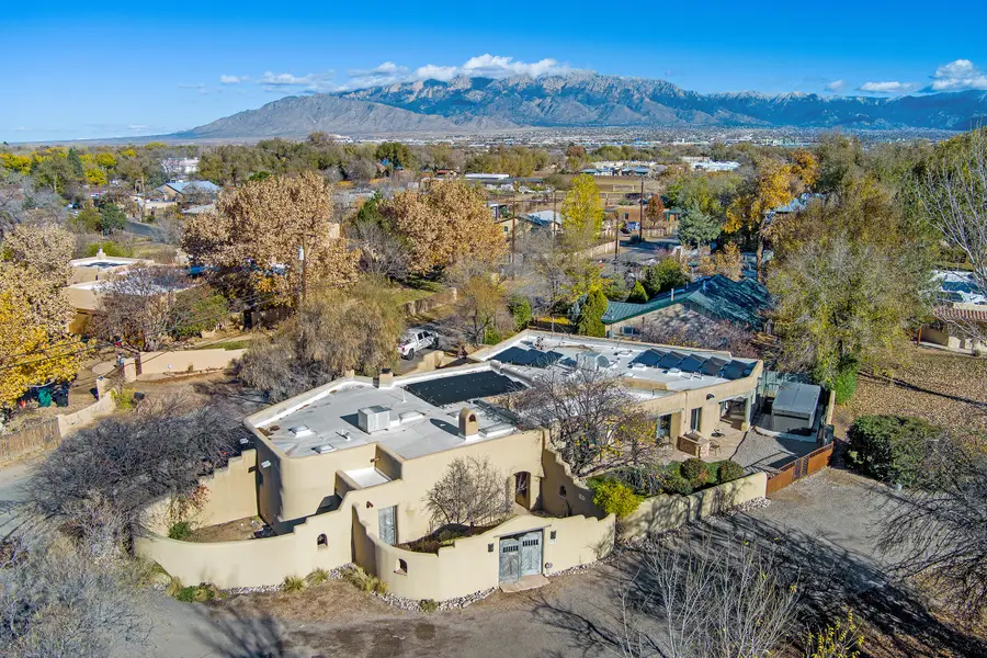 700 Ranchitos Road Nw, Los Ranchos De Albuquerque, NM 87114 - Image #2