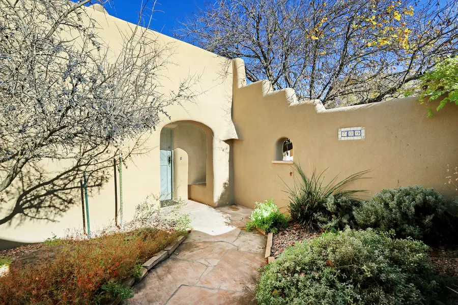 700 Ranchitos Road Nw, Los Ranchos De Albuquerque, NM 87114 - Image #3
