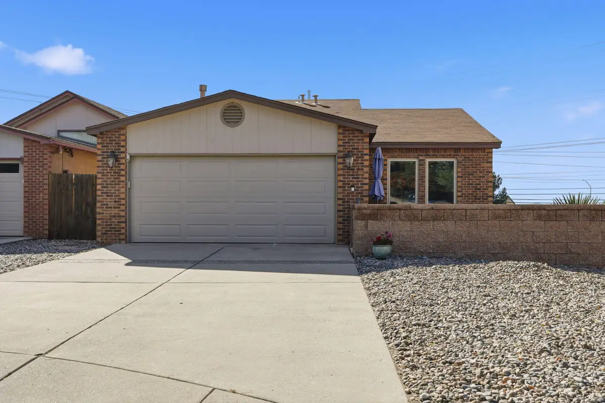 4919 Calle De Carino Ne, Albuquerque, NM 87111 - Image #1