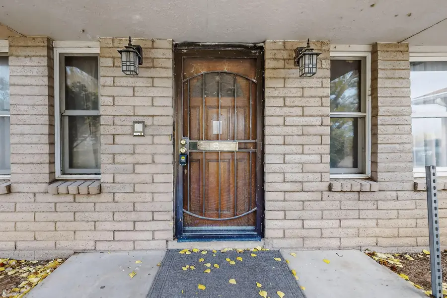 507 Zartman Road Sw, Albuquerque, NM 87105 - Image #2