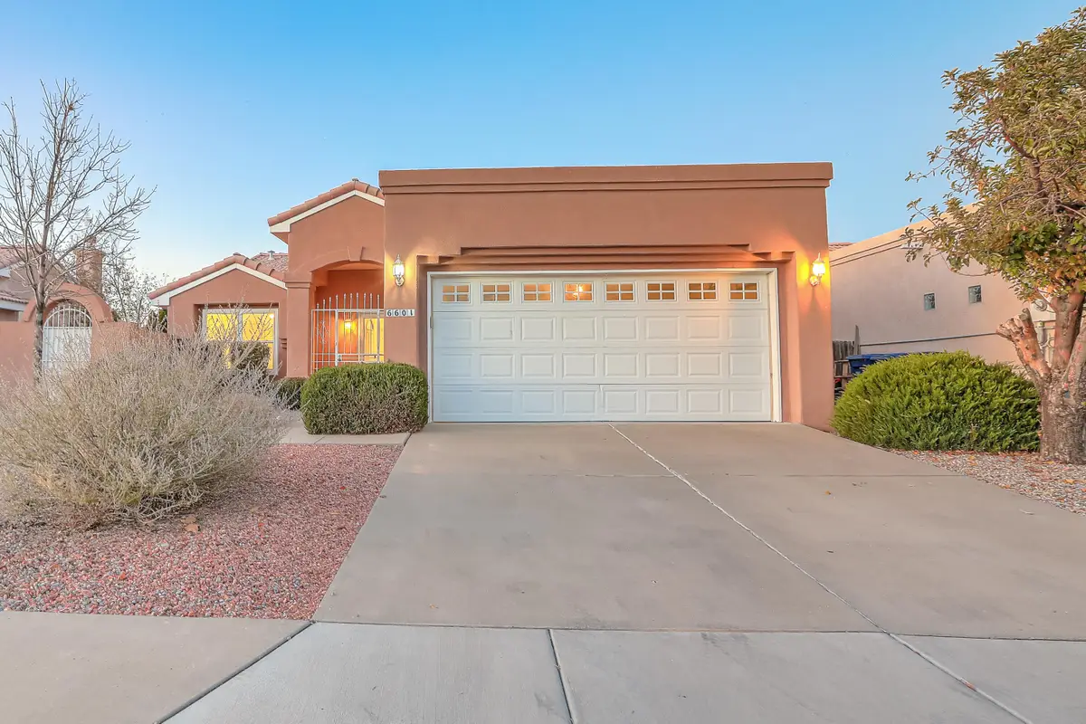 6601 Silkwood Avenue Nw, Albuquerque, NM 87121 - Image #1