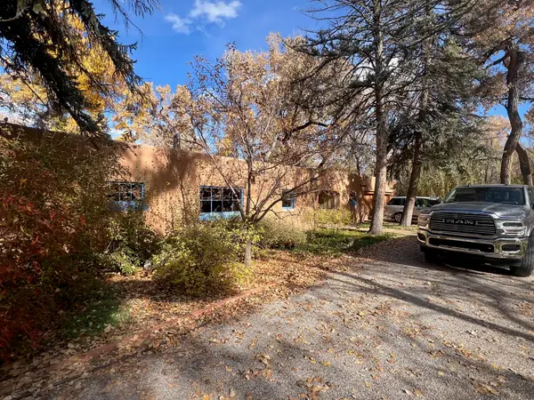 147 Via Oreada, Corrales, NM 87048