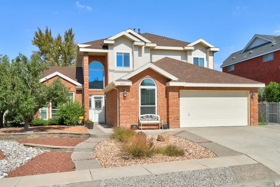 8701 Hampton Avenue Ne, Albuquerque, NM 87122 - Image #2