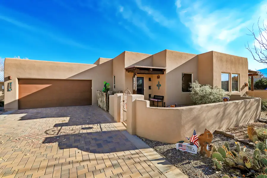 604 Avenida Los Suenos, Bernalillo, NM 87004 - Image #2