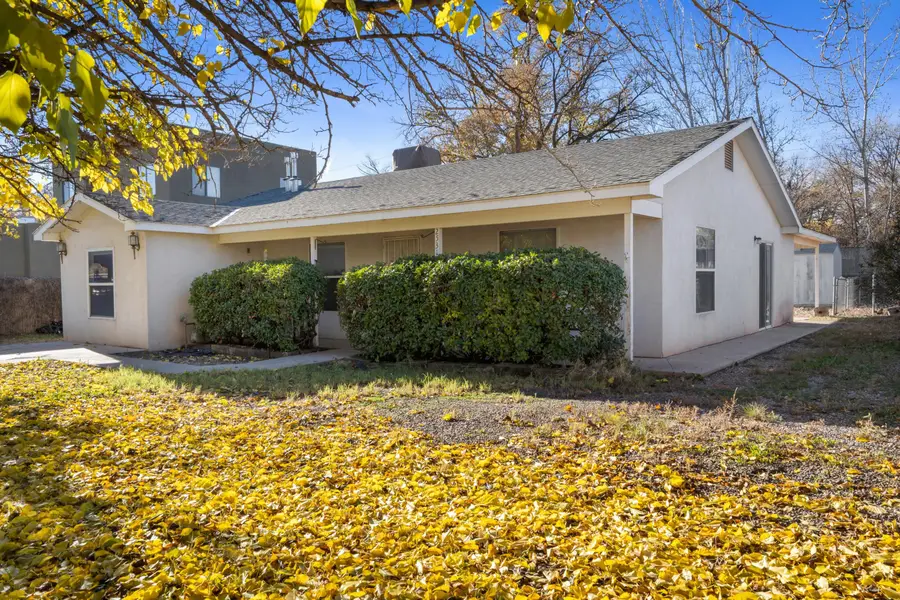 2531 Cuatro Milpas Road Sw, Albuquerque, NM 87105 - Image #3
