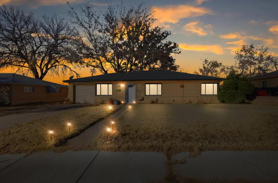 2115 Hendola Drive Ne, Albuquerque, NM 87110 - Image #2