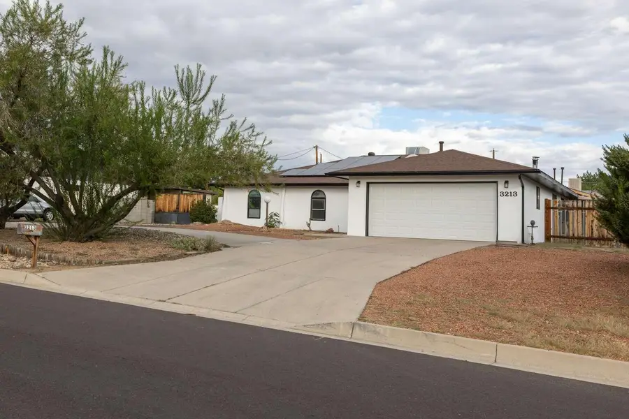 3213 Sue Circle Se, Rio Rancho, NM 87124 - Image #2