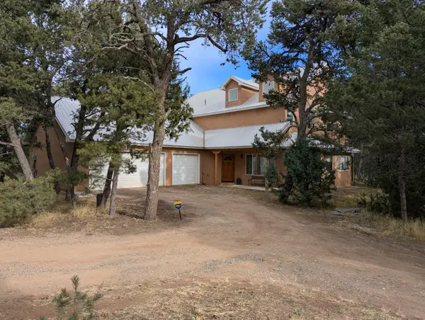 15 Falling Star Drive, Tijeras, NM 87059