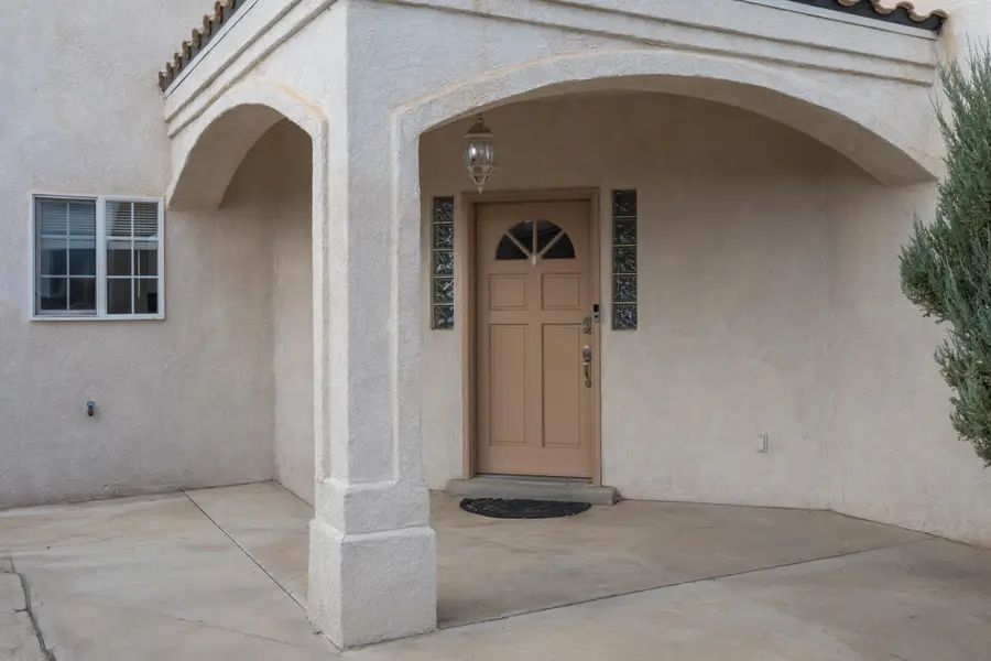 5801 Tres Vistas Court Nw, Albuquerque, NM 87120 - Image #2