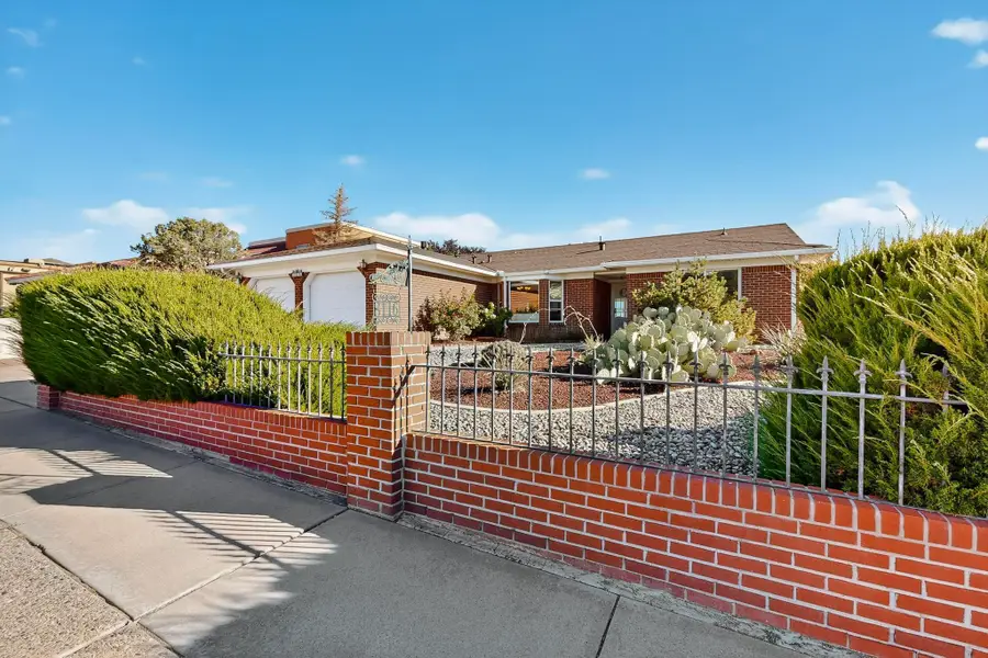 8116 Fairmont Drive Nw, Albuquerque, NM 87120 - Image #3