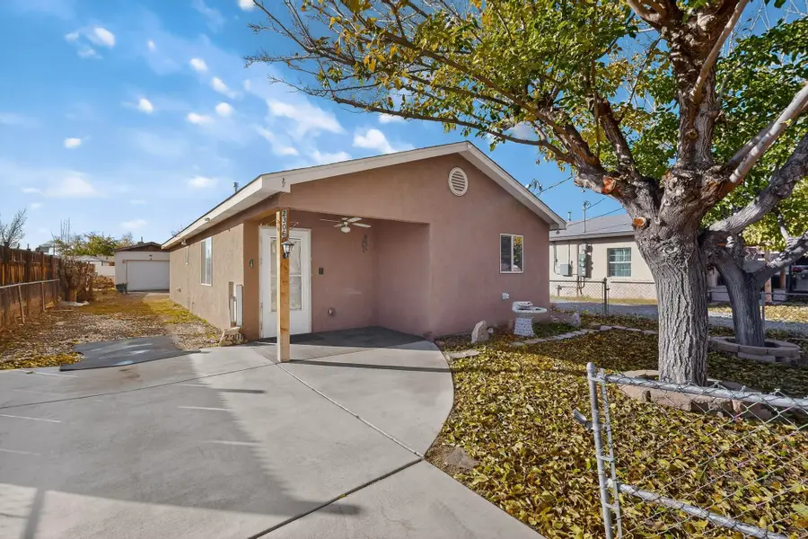 2306 Wilma Road Nw, Albuquerque, NM 87104 - Image #2