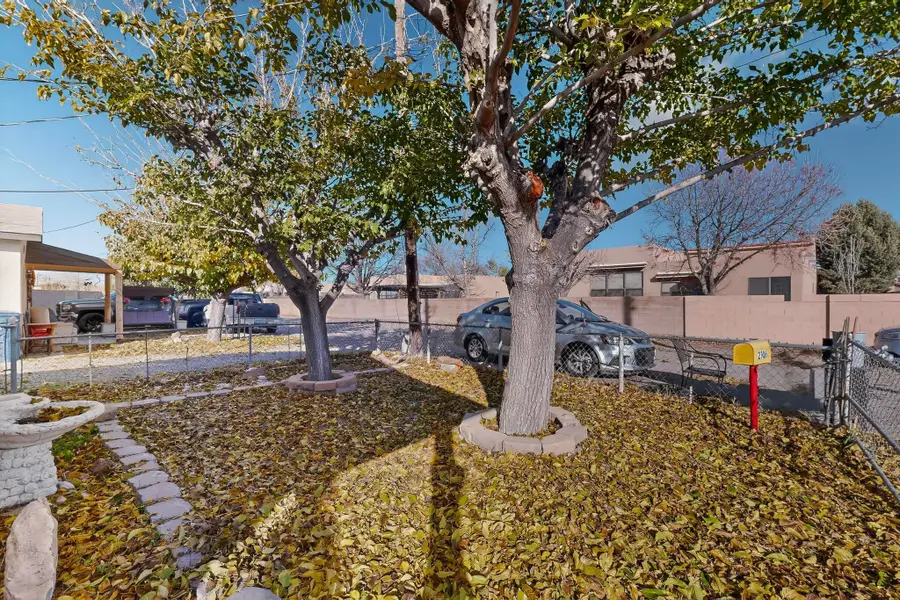 2306 Wilma Road Nw, Albuquerque, NM 87104 - Image #3