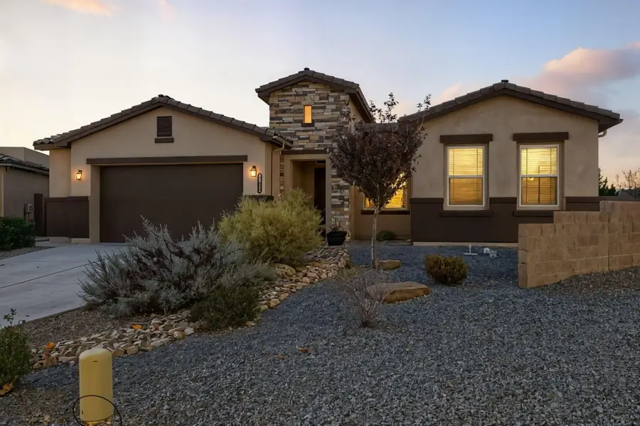 8815 Downburst Avenue Nw, Albuquerque, NM 87120 - Image #3