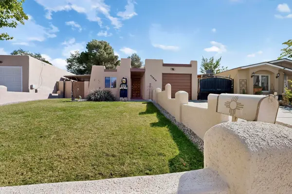 616 Mountain View Avenue Ne, Albuquerque, NM 87123