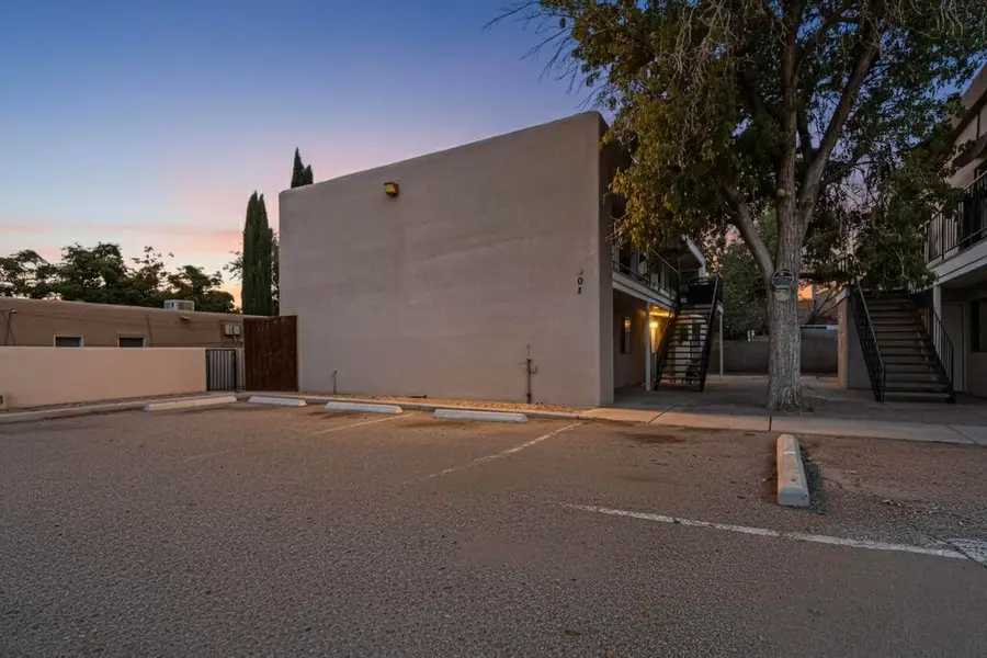 504 Utah Street Ne, Albuquerque, NM 87108 - Image #2