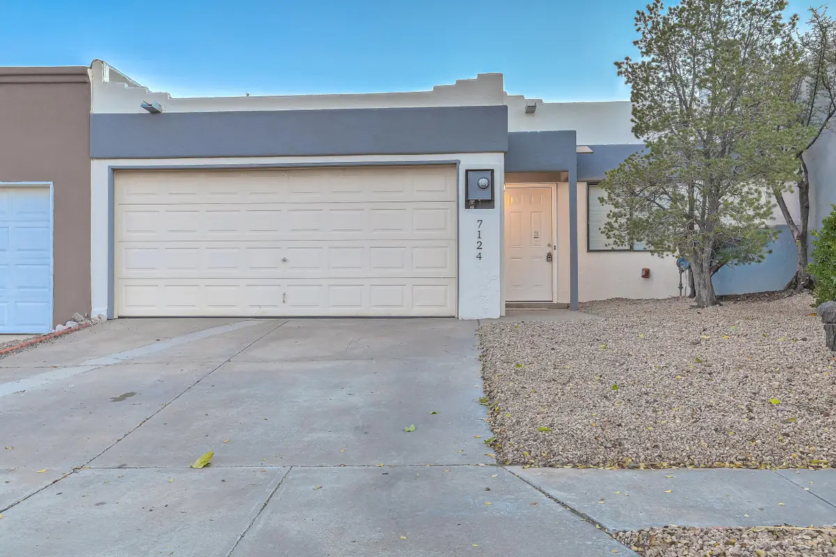 7124 Maxim Court Nw, Albuquerque, NM 87120 - Image #1