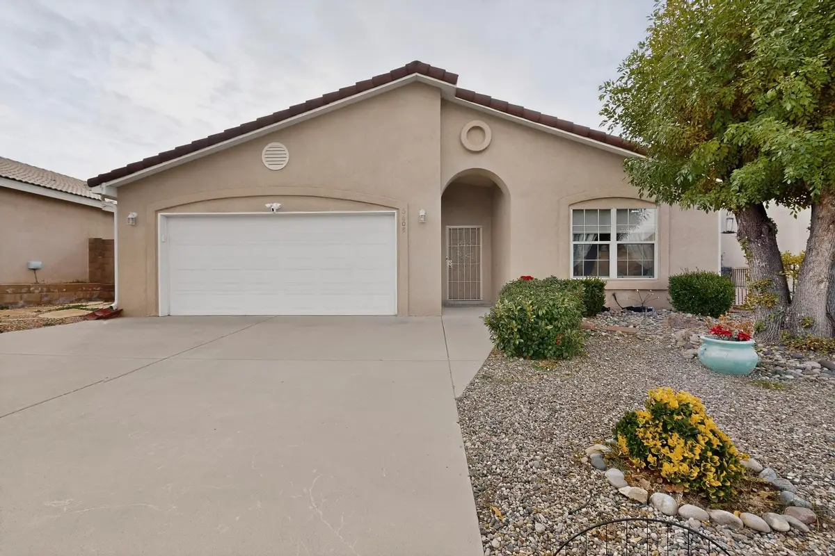 6608 Ladrillo Place Ne, Albuquerque, NM 87113 - Image #1