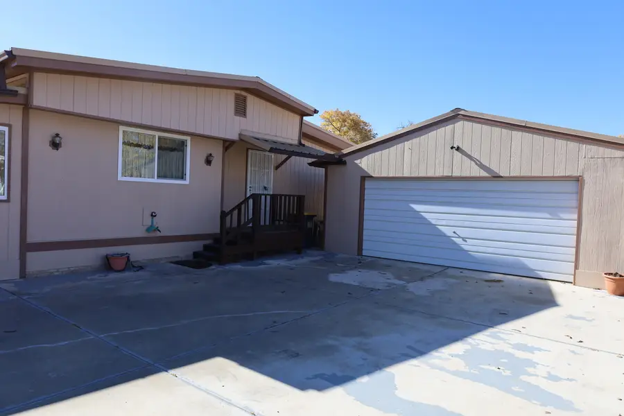 1695 La Mancha Lane, Bosque Farms, NM 87068 - Image #3