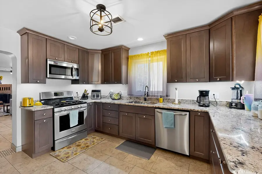 534 Muscatel Avenue Ne, Albuquerque, NM 87107 - Image #3