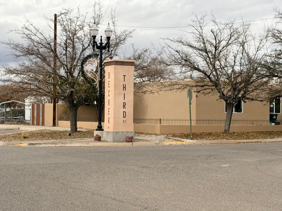 102 N 3rd Street, Belen, NM 87002 - Image #3