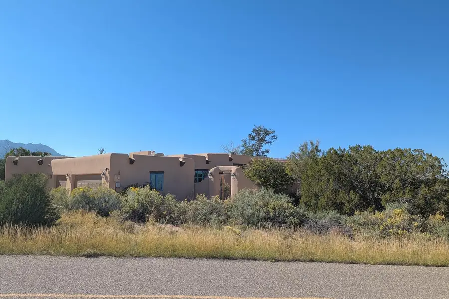 56 Placitas Trails Road, Placitas, NM 87043 - Image #2