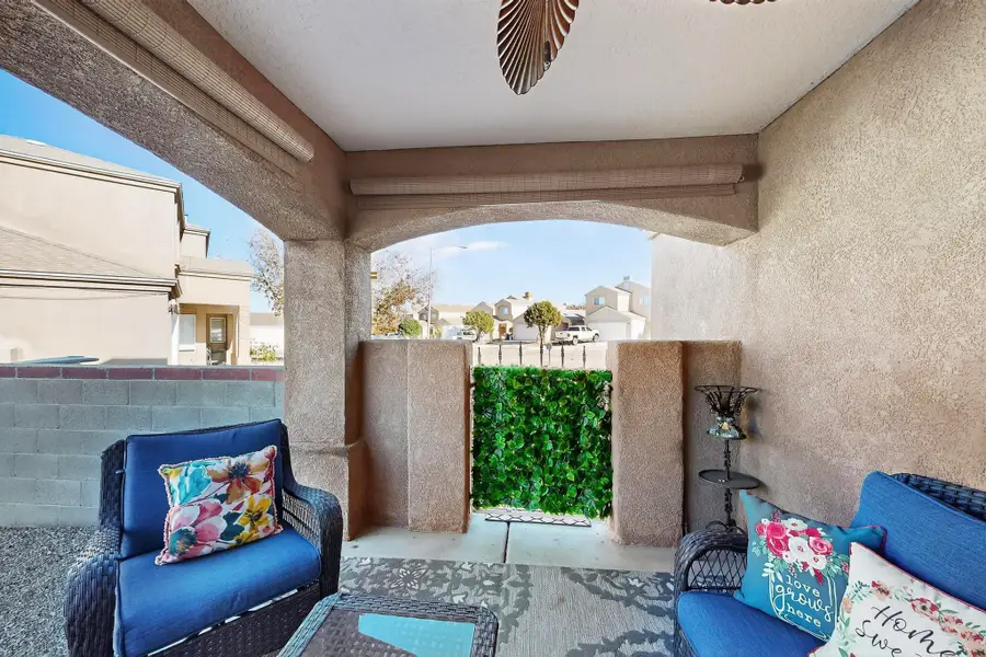 560 Little Wings Loop Loop Sw, Los Lunas, NM 87031 - Image #3