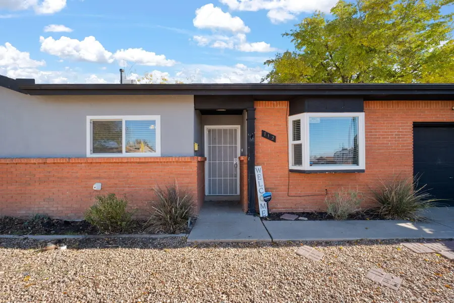 712 Shirley Street Ne, Albuquerque, NM 87123 - Image #2