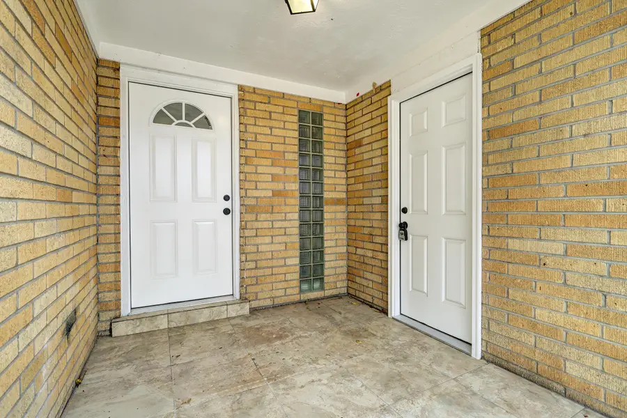 917 Cardenas Drive Se, Albuquerque, NM 87108 - Image #2