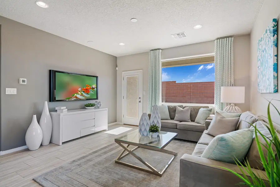 2569 S Eglisfield Loop Ne Se, Rio Rancho, NM 87144 - Image #2