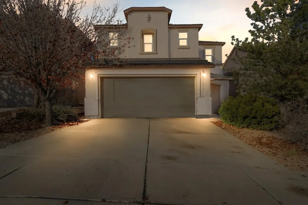10731 Humphries Lane Sw, Albuquerque, NM 87121 - Image #1