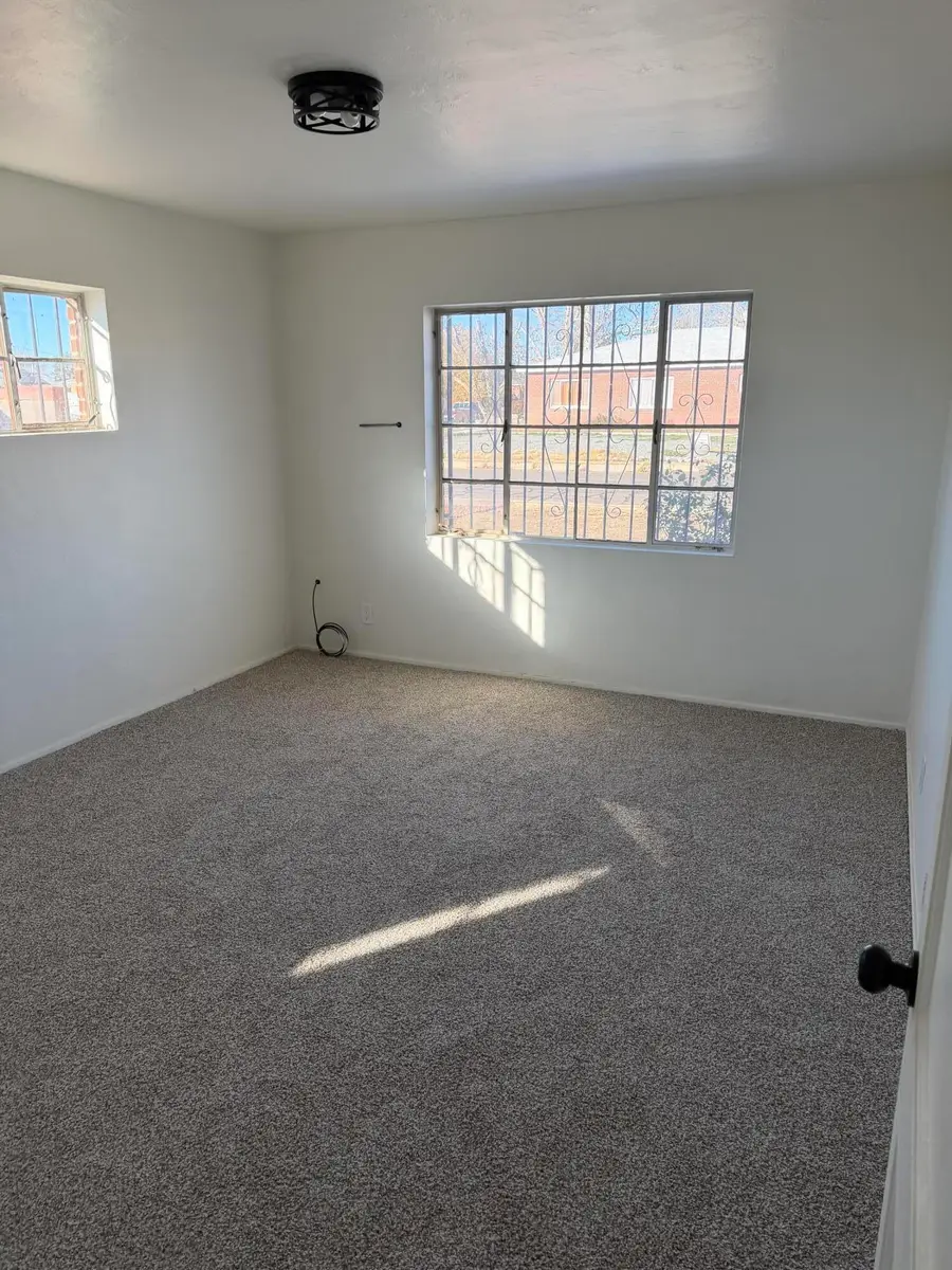 8906 Lexington Avenue Ne, Albuquerque, NM 87112 - Image #3