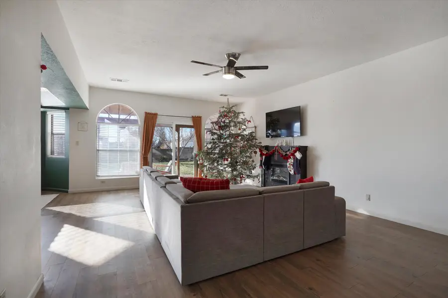 7262 Pajarito Road Ne, Rio Rancho, NM 87144 - Image #2