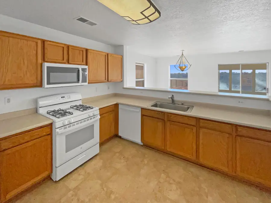 5316 Sole Grande Road Nw, Albuquerque, NM 87114 - Image #2