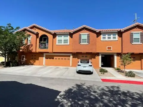 601 Menaul Boulevard Ne #UNIT 303, Albuquerque, NM 87107