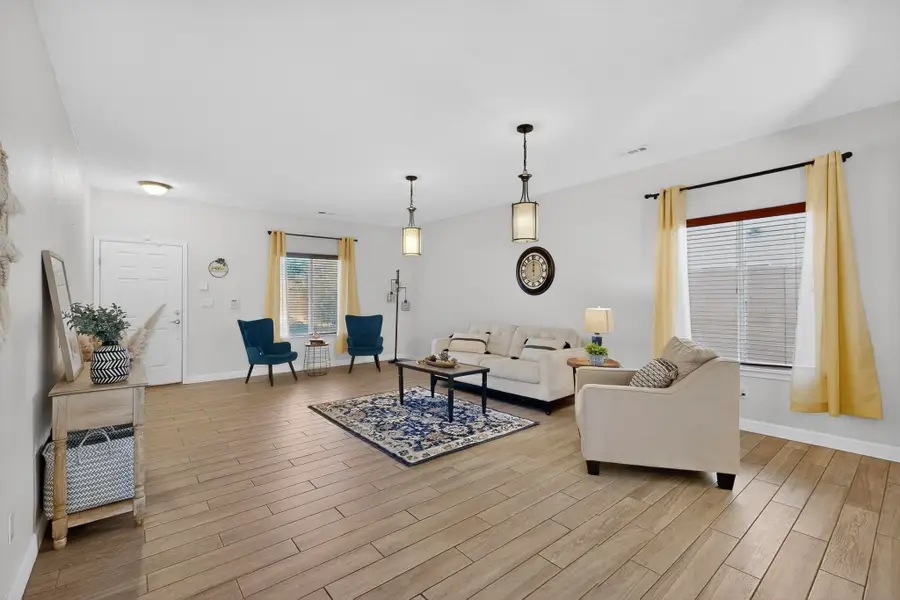 2606 Avenida Castellana Se, Rio Rancho, NM 87124 - Image #2